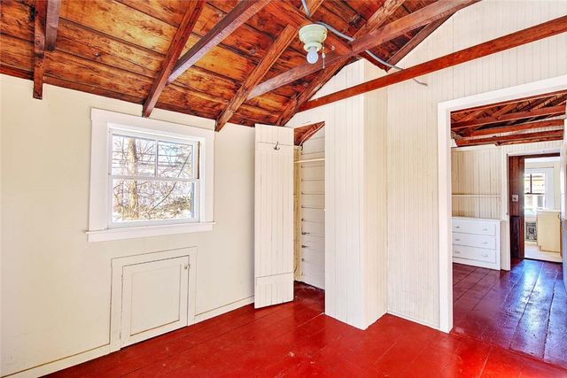 74 ADAMS POINT Road, Barrington, RI 02806