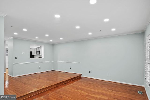 9333 SOMBERSBY CT, Laurel, MD 20723