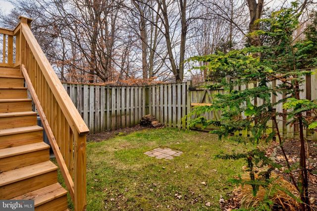 9333 SOMBERSBY CT, Laurel, MD 20723