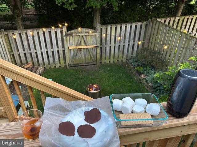 9333 SOMBERSBY CT, Laurel, MD 20723