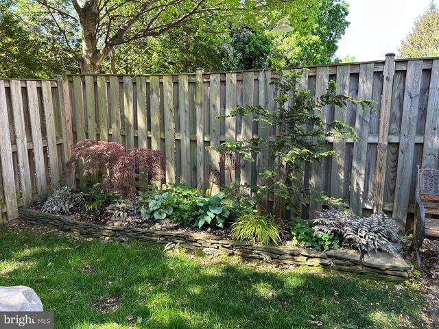 9333 SOMBERSBY CT, Laurel, MD 20723