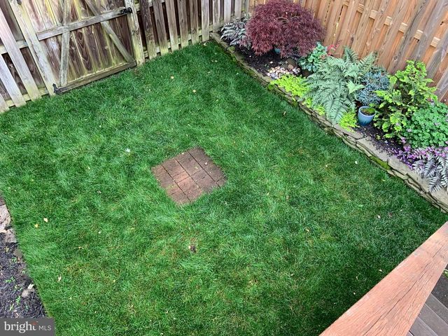 9333 SOMBERSBY CT, Laurel, MD 20723