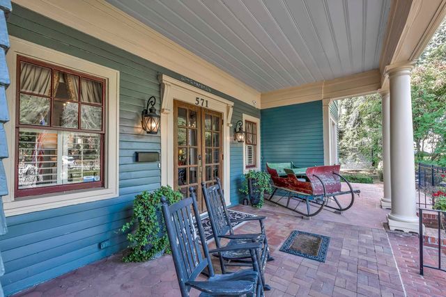 571 E Main Street, Spartanburg, SC 29302