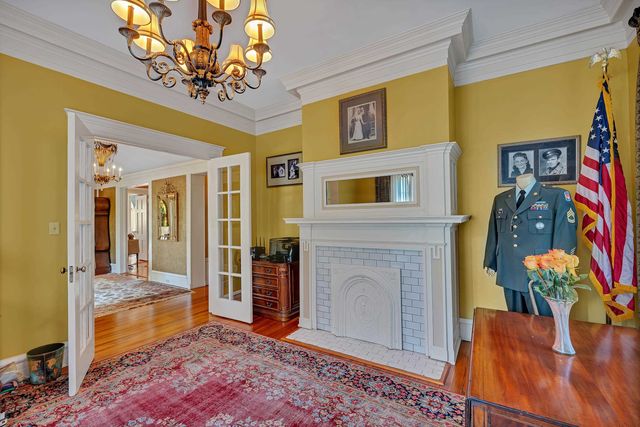 571 E Main Street, Spartanburg, SC 29302