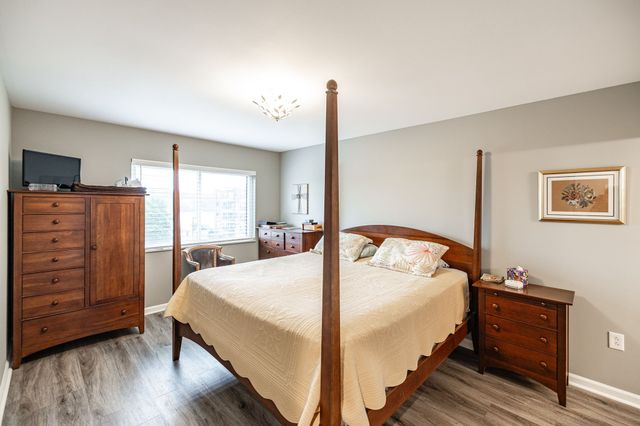 200 Sanders Ferry Rd Apt 2408, Hendersonville, TN 37075