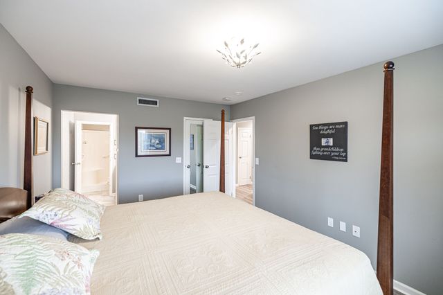 200 Sanders Ferry Rd Apt 2408, Hendersonville, TN 37075