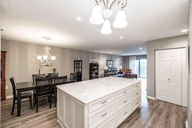 200 Sanders Ferry Rd Apt 2408, Hendersonville, TN 37075