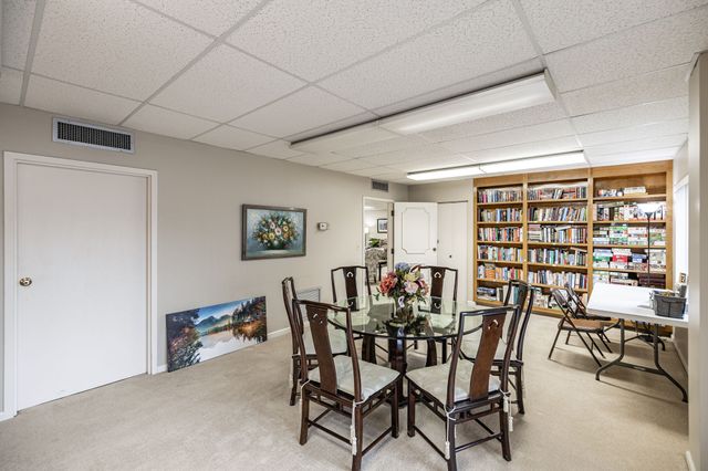 200 Sanders Ferry Rd Apt 2408, Hendersonville, TN 37075