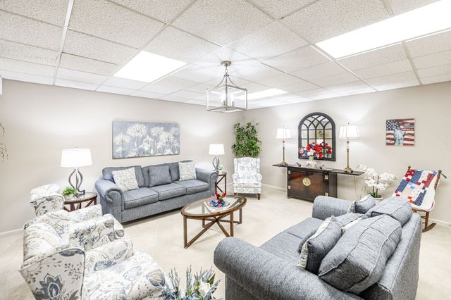 200 Sanders Ferry Rd Apt 2408, Hendersonville, TN 37075