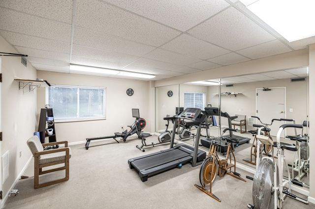 200 Sanders Ferry Rd Apt 2408, Hendersonville, TN 37075