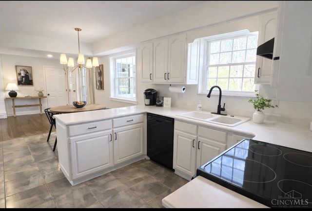 8124 Cabinet Circle, Anderson Twp, OH 45244