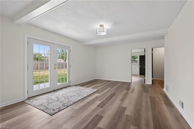 5800 Pontiac RD, Virginia Beach, VA 23462