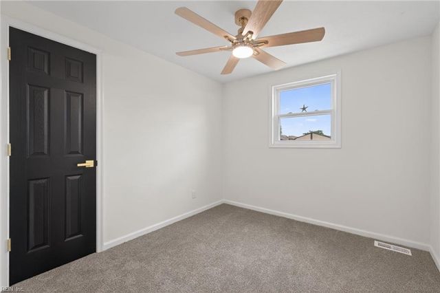 5800 Pontiac RD, Virginia Beach, VA 23462