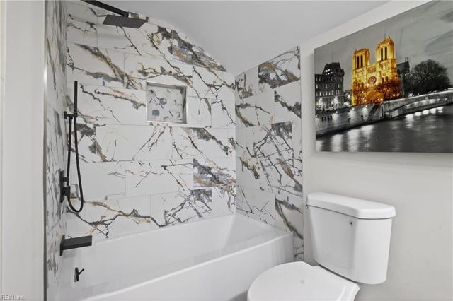 5800 Pontiac RD, Virginia Beach, VA 23462