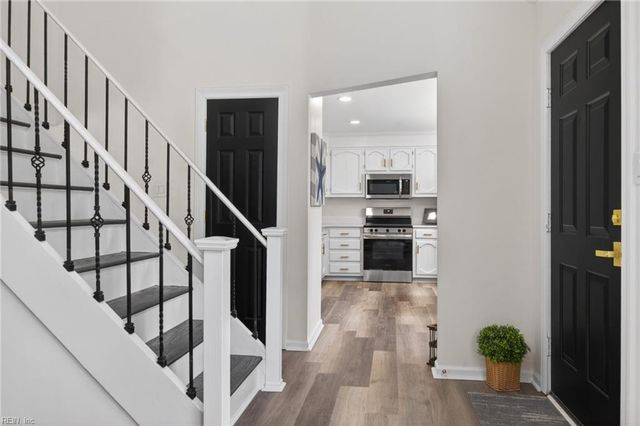 5800 Pontiac RD, Virginia Beach, VA 23462