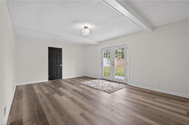 5800 Pontiac RD, Virginia Beach, VA 23462