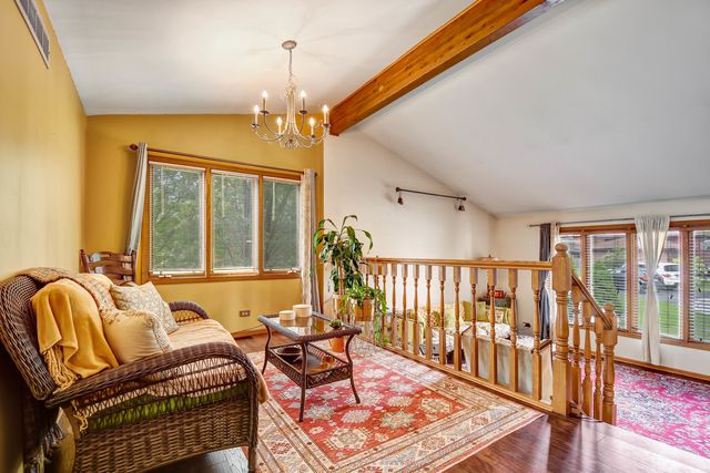 6732 W 113th Place, Worth, IL 60482