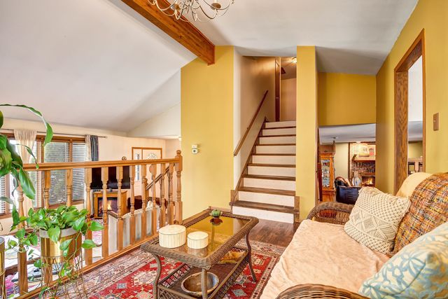 6732 W 113th Place, Worth, IL 60482