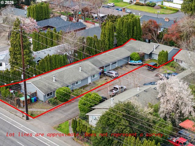18635 Se Division St, Gresham, OR 97030