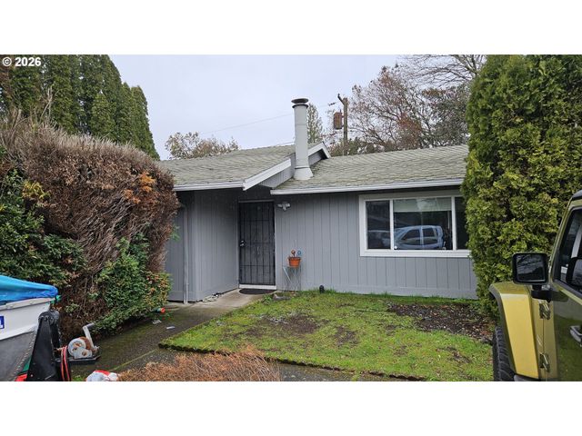 18635 Se Division St, Gresham, OR 97030