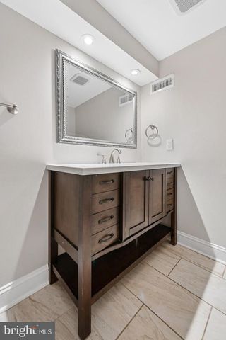 1606 PENNINGTON RD, Philadelphia, PA 19151