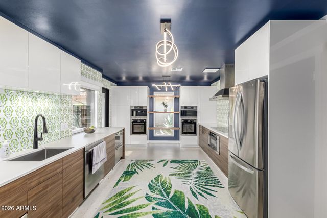 13139 W SEVILLE Drive, Sun City West, AZ 85375