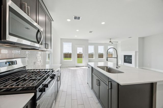 1836 Acosta Drive, Forney, TX 75126