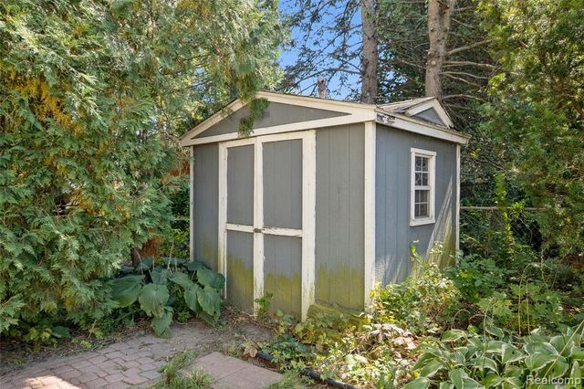 23346 Demley Drive, Clinton Township, MI 48035