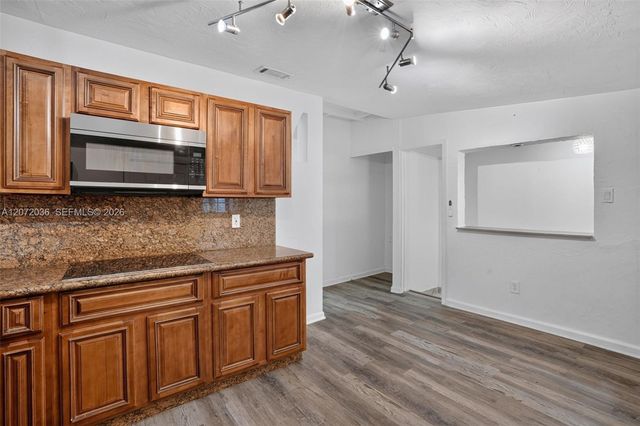 3375 SW 29th Terrace B, Miami, FL 33133