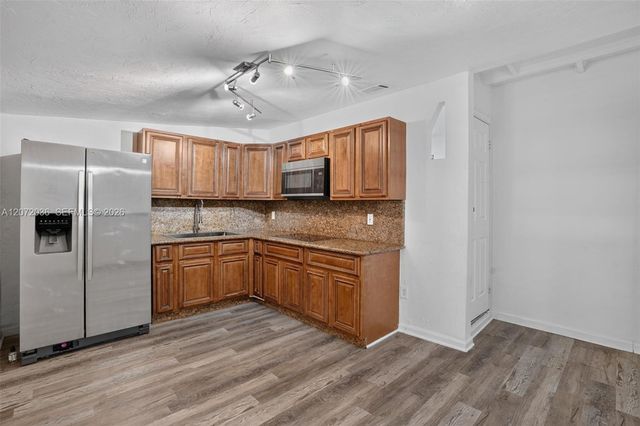3375 SW 29th Terrace B, Miami, FL 33133