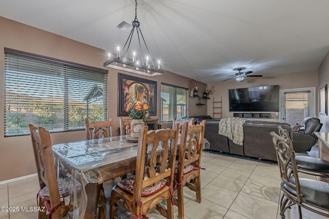 1123 E Lumberjack Trail, Sahuarita, AZ 85629