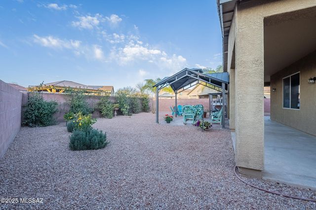 1123 E Lumberjack Trail, Sahuarita, AZ 85629