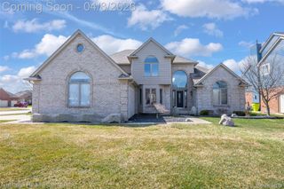 56175 Saint Andrews Drive, Macomb Township, MI 48042