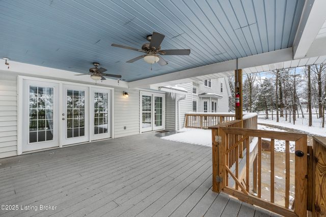 7414 Cambridge Dr, Crestwood, KY 40014