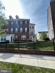 313 LENAPE WAY, Claymont, DE 19703