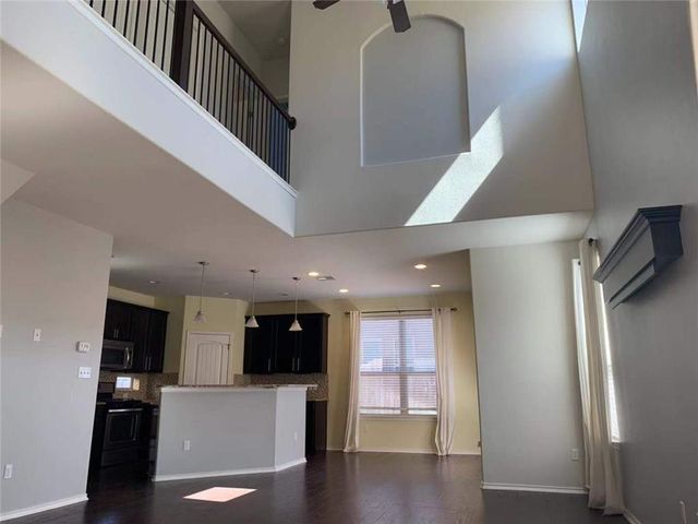 9829 Milla CIR 74, Austin, TX 78748