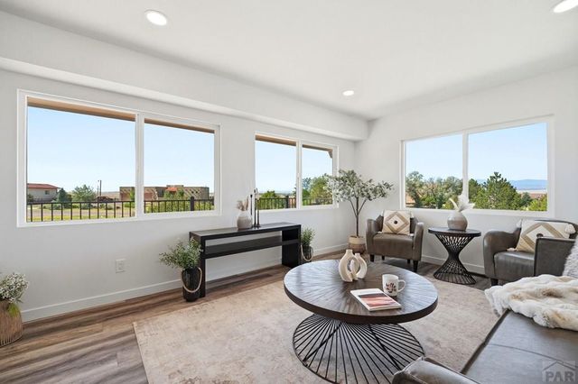 1361 S Tonalea Drive, Pueblo, CO 81007