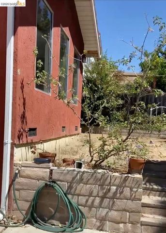 2206 Seacliff Dr, Milpitas, CA 95035