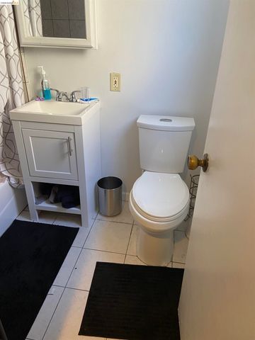 2206 Seacliff Dr, Milpitas, CA 95035