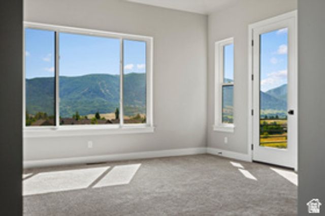 5713 E ELKHORN DR, Eden, UT 84310