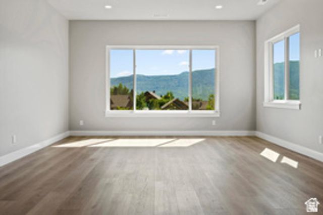 5713 E ELKHORN DR, Eden, UT 84310