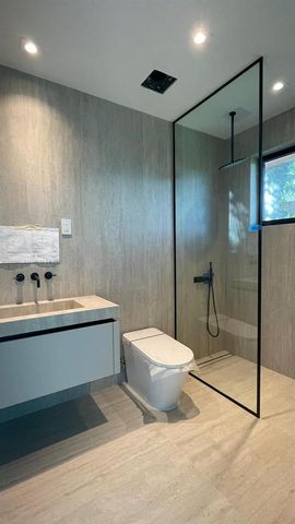 1409 Algardi Ave, Coral Gables, FL 33146