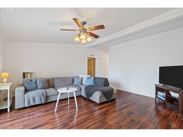 40405 Nw MAPLE RIDGE Rd, Woodland, WA 98674