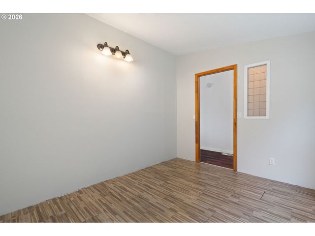 40405 Nw MAPLE RIDGE Rd, Woodland, WA 98674