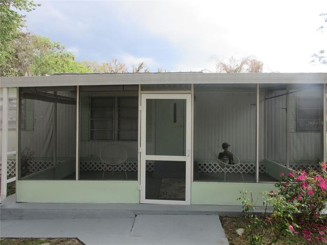 1525 SE 187TH AVENUE, Silver Springs, FL 34488