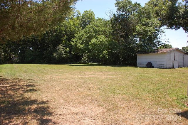 710 Austin Street 124, Albemarle, NC 28001