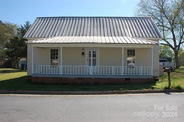 710 Austin Street 124, Albemarle, NC 28001