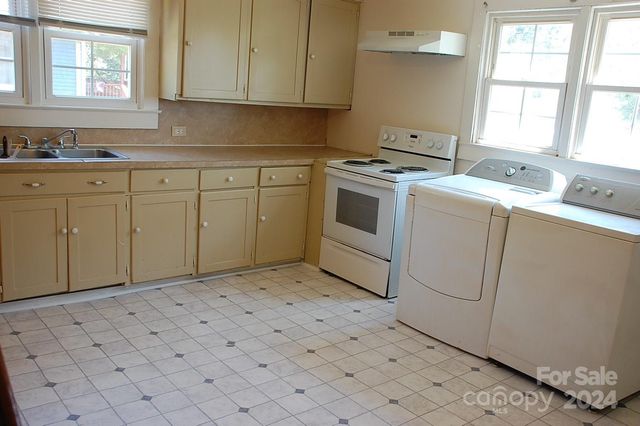 710 Austin Street 124, Albemarle, NC 28001