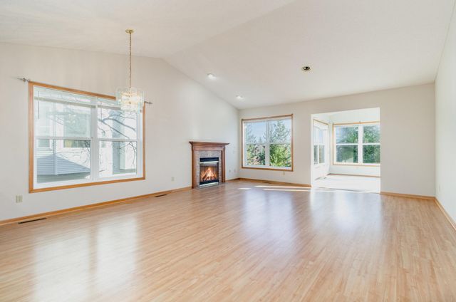 9062 Archer Lane N, Maple Grove, MN 55311