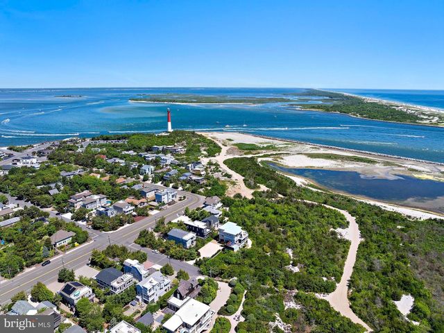 402 CENTRAL AVE, Barnegat Light, NJ 08006